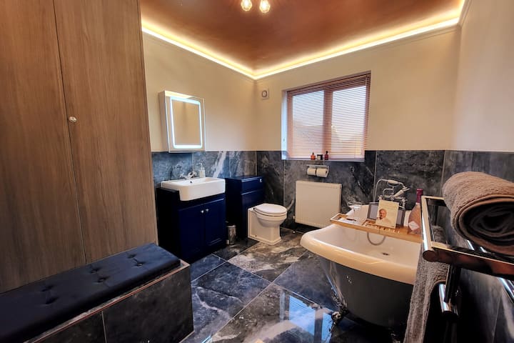 Modern bathroom with bathtub